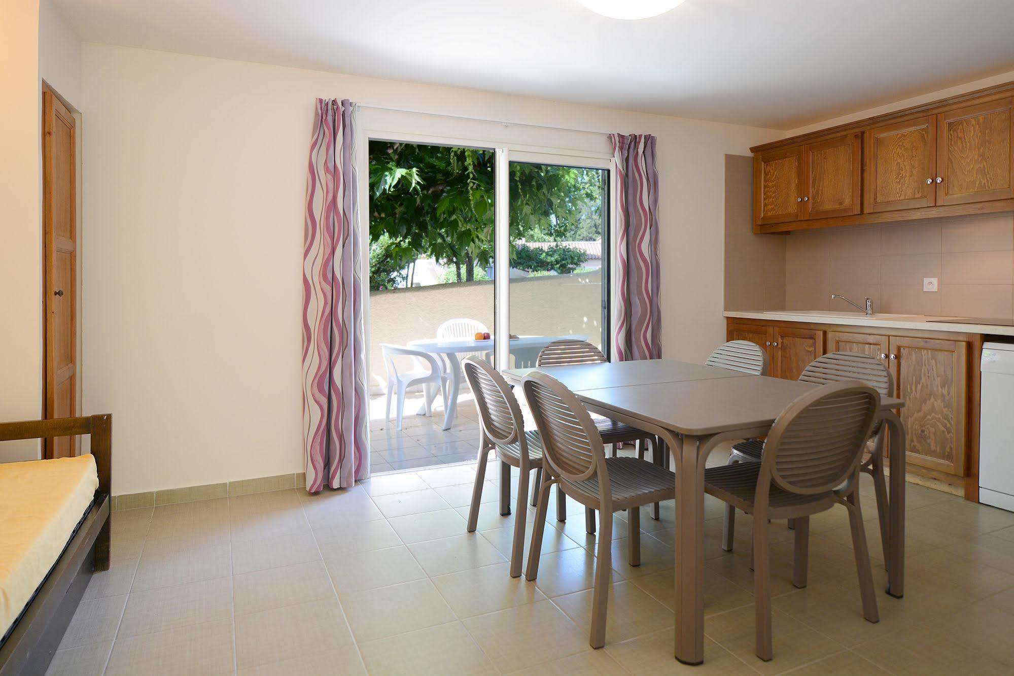 Marina Doru Villa Ghisonaccia Esterno foto