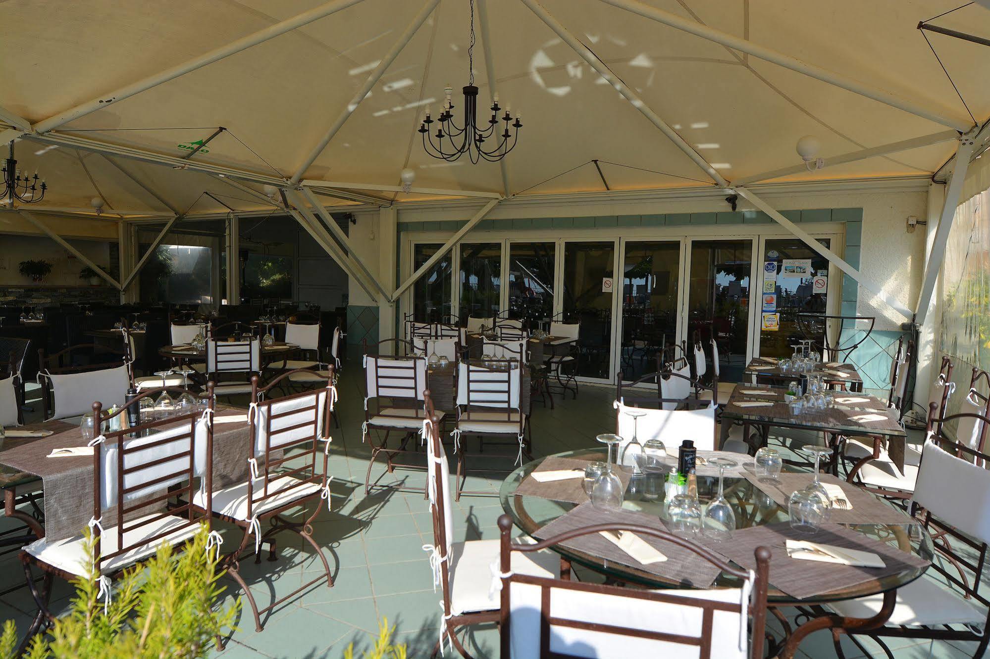 Marina Doru Villa Ghisonaccia Esterno foto